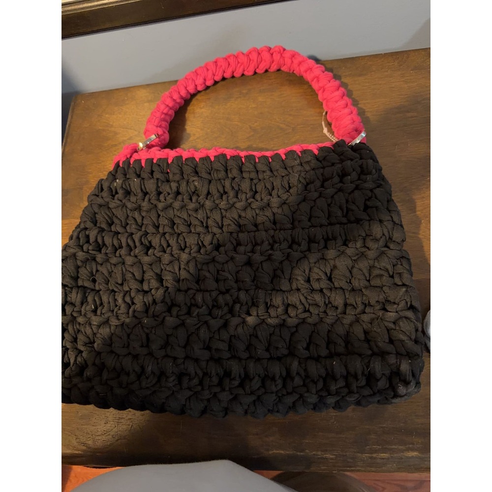 Handmade Crochet T-Shirt Yarn Shoulder Bag Black Pink Tassel Boho Purse